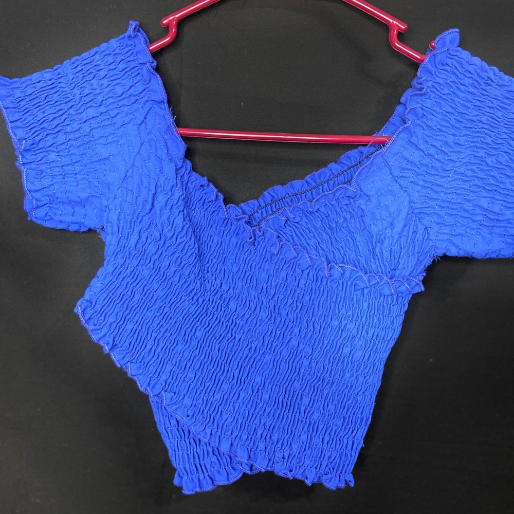 Blue Crop top fitted